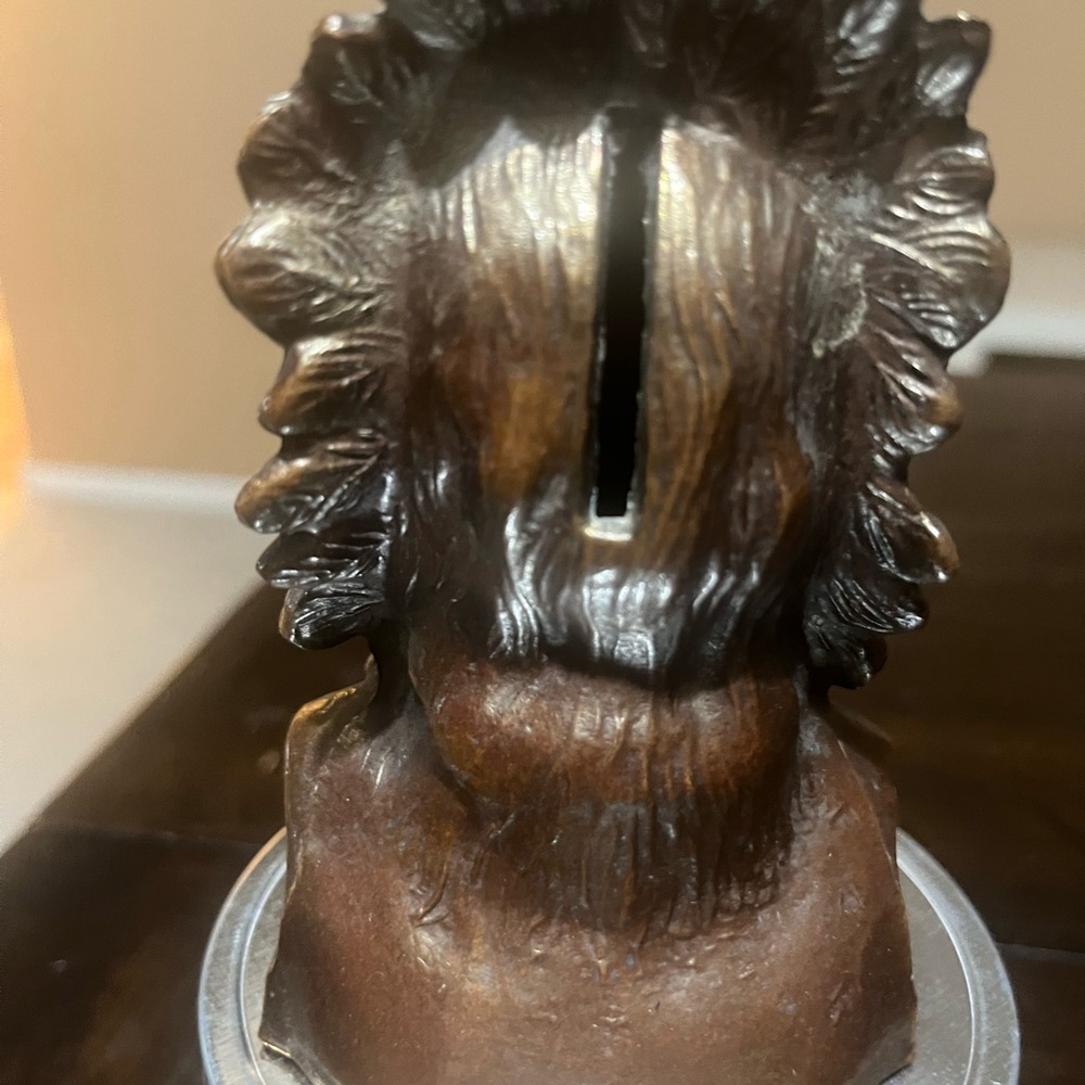 BNative American Chief Bust Sculpture Bank - Picture 3 of 9